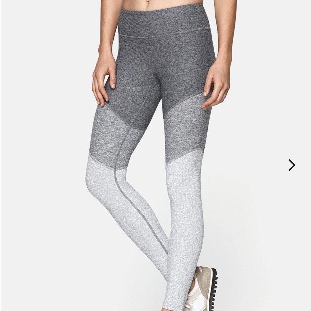 Outdoor Voices leggings